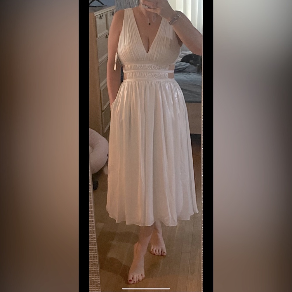 Aidan by Aidan Mattox women’s ivory dress size 6 NWT